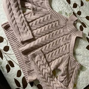 Nude knitted sweater